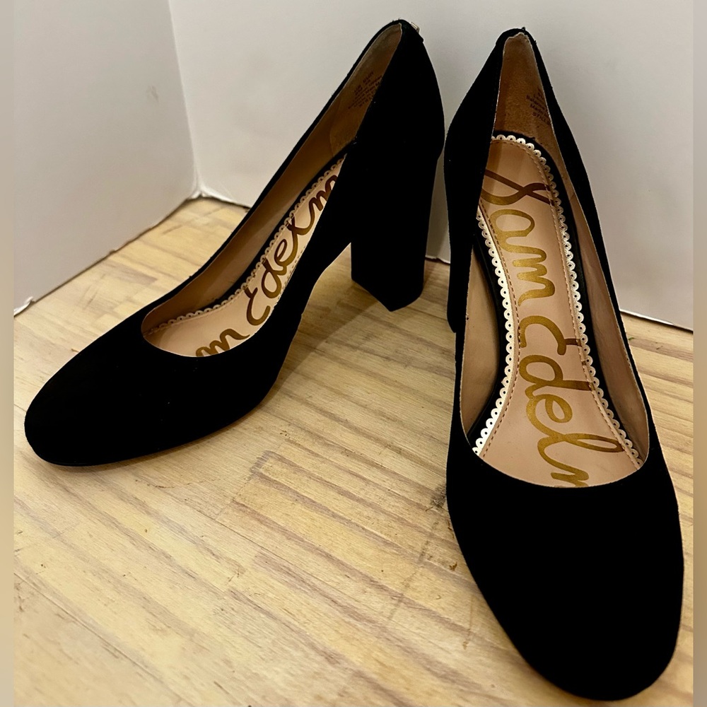 Sam Edelman Elegant Suede Black Heels